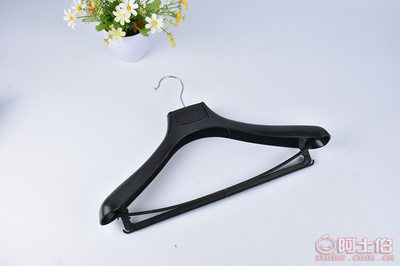 青云A-5高档西装衣架 专业与品质的细节体现